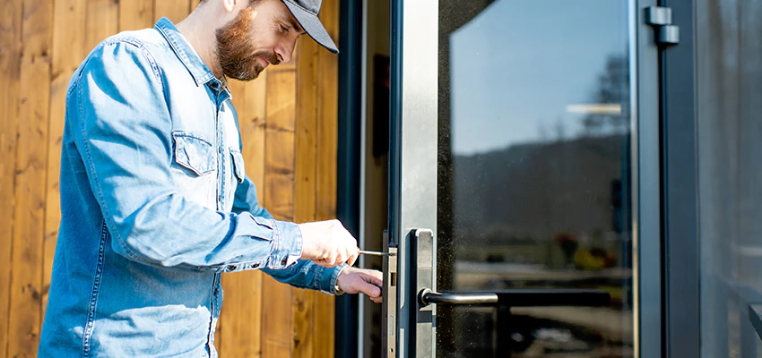 Frameless Glass Storefront Door Locks Replacement in Williams, CA