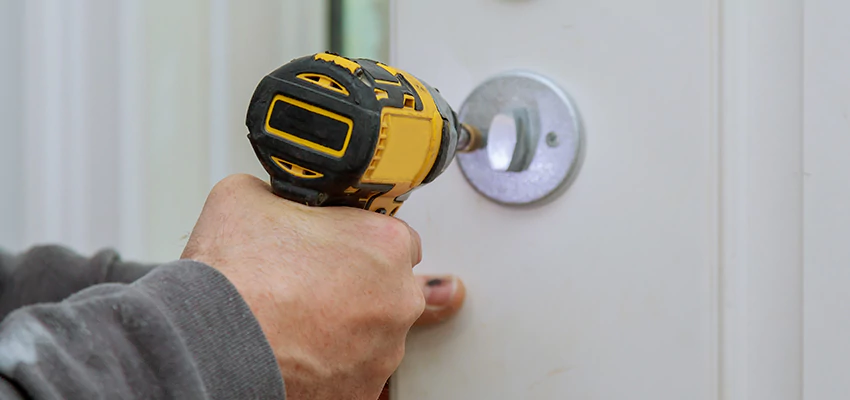 Street Locksmith For Smart Lock Repair in Williams, CA