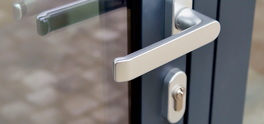 Broken Door Lock Cylinder Repair in Williams, California