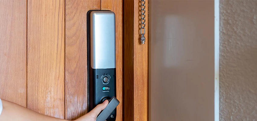 Home Security Electronic Locks Upgrades in Williams, CA