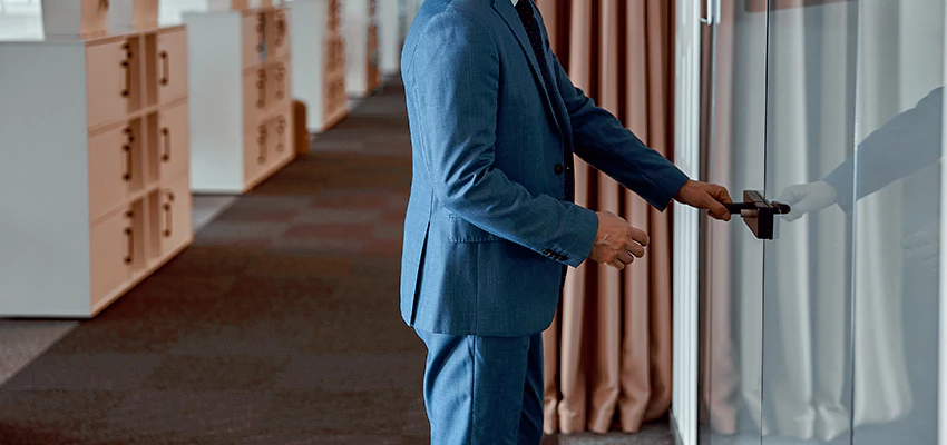 Commercial Glass Door Locks in Williams, CA